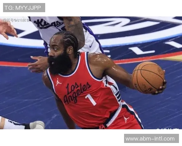 火箭主场大胜开拓者,哈登狂砍40分,震撼全场 火箭主场大胜开拓者,哈登狂砍40分,震撼全场